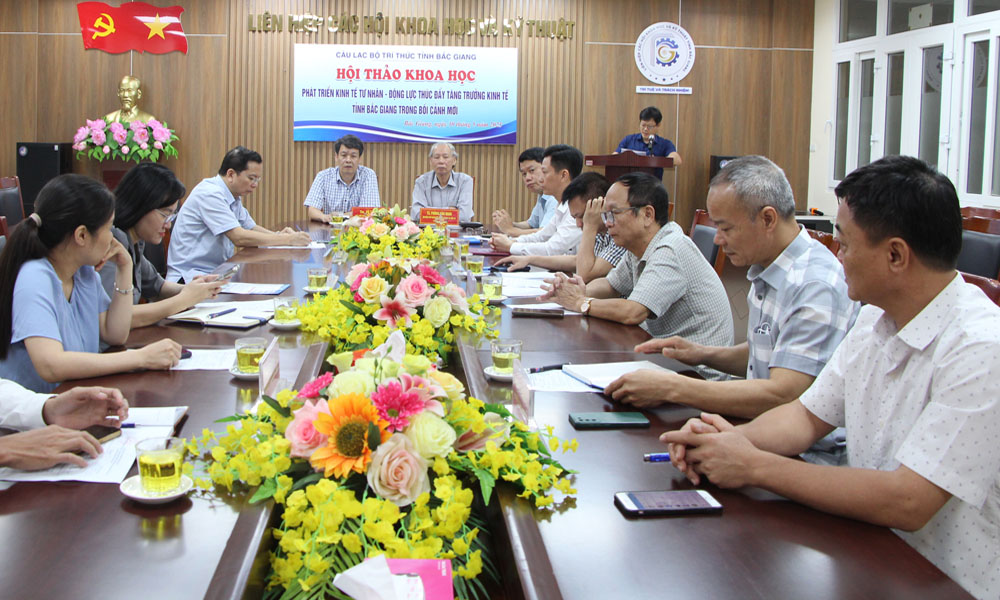 Quang cảnh hội thảo.